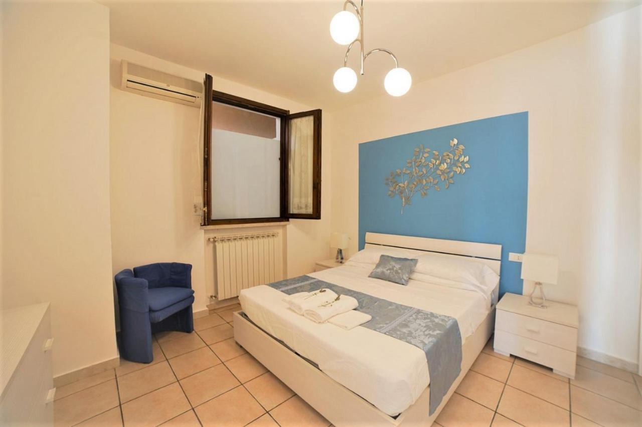 Alloro Appartamenti Sirmione Bagian luar foto